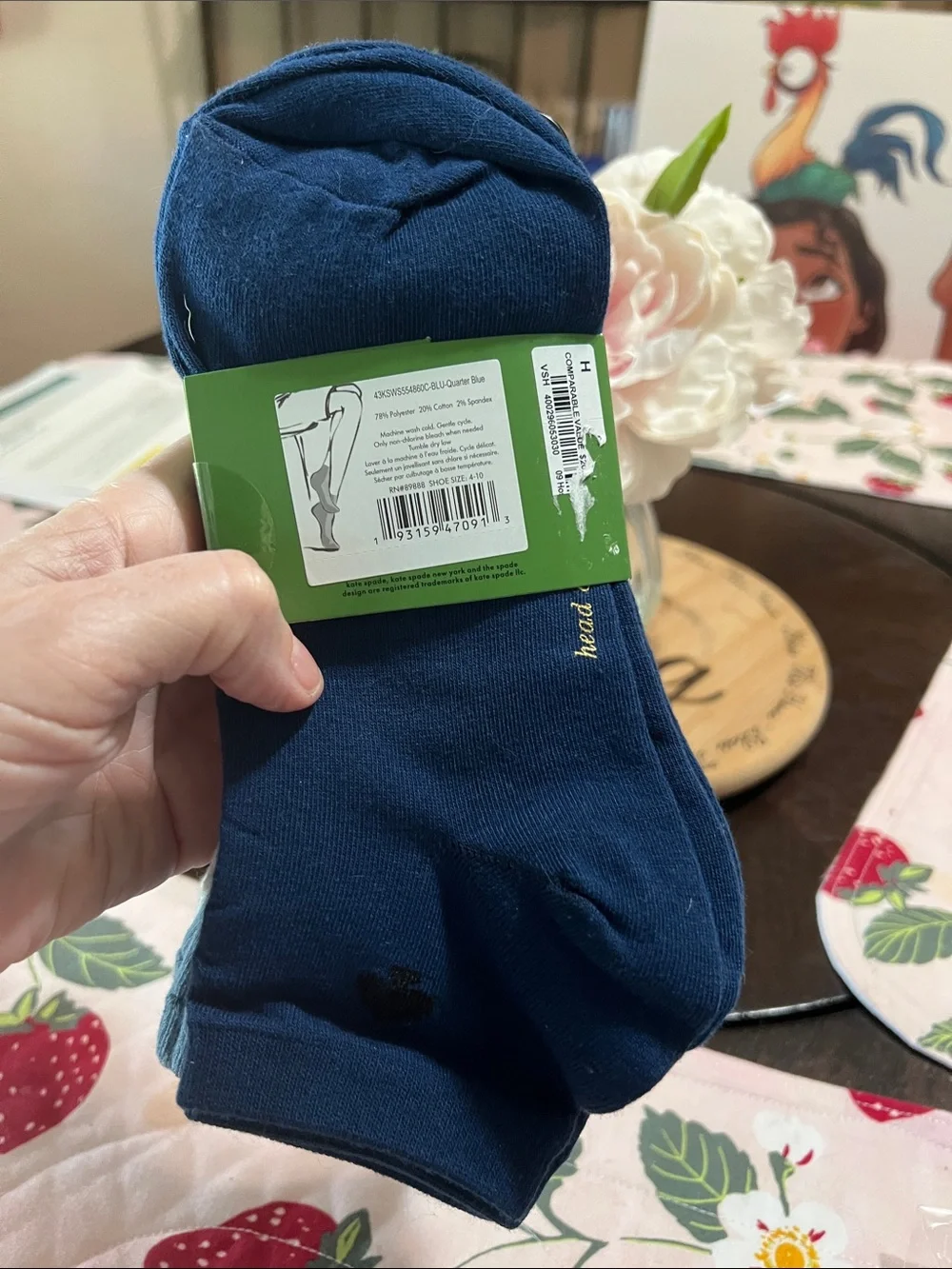 New kate spade 6 pair Light Blue & Black Quarter Athletic Socks